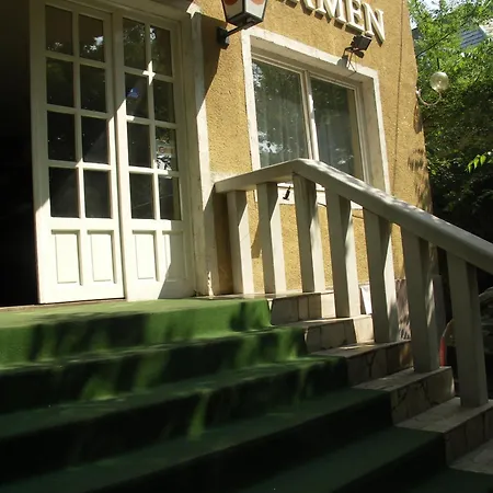 Bed & Breakfast Carmen Budapest