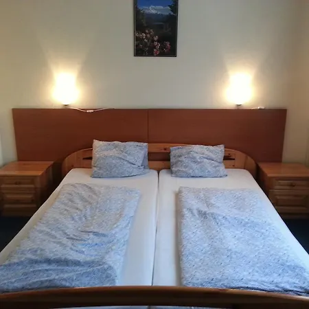 Nocleg ze śniadaniem Carmen 3*